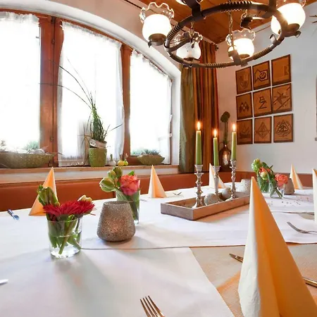 Hotel-gasthof Roessle Готель Ульм